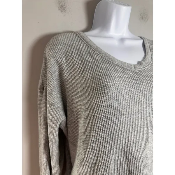 OFFLINE by Aerie Heather Gray‎ Waffle Knit V-Neck Long Sleeve Top Small - Image 3
