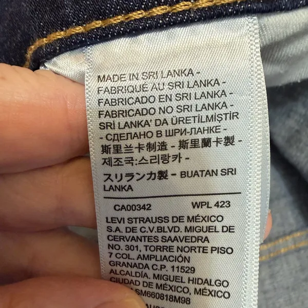 Levis 311 Womens Size 32x30 Shaping Skinny Jeans Distressed Dark Wash Stretch - Image 11