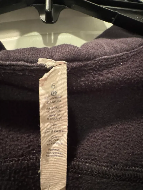 Lululemon Scuba Full Zip Regular Length Size 6 - Image 3