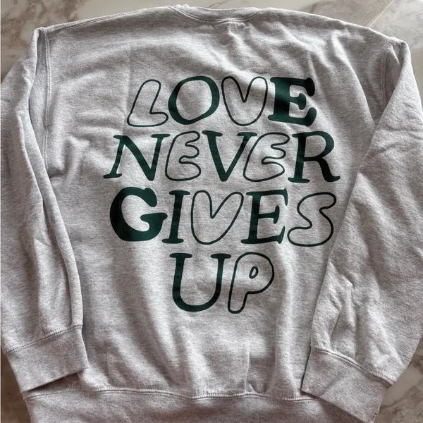 Gildan Gray Crewneck Sweater with Inspirational Print - Image 3