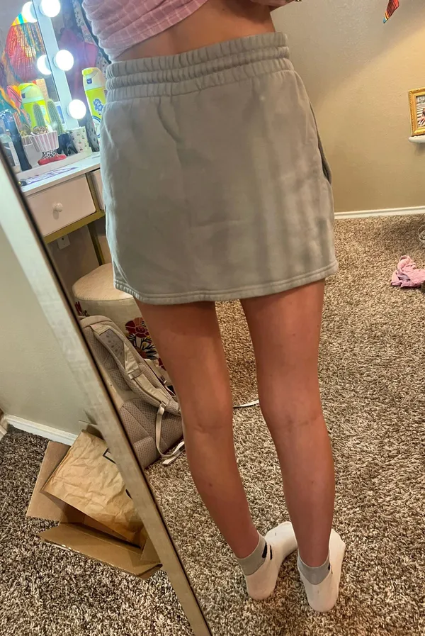 Aritzia TNA Skirt - Image 5