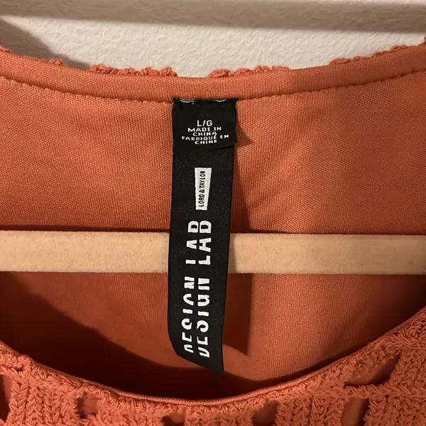 Lord and Taylor design lab crop top in size Large - Image 2