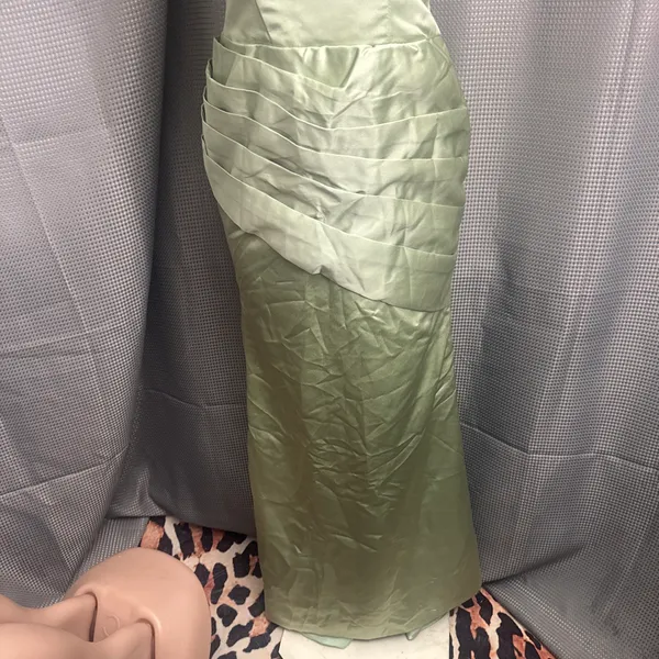 New size small beautiful dress Green - Image 5