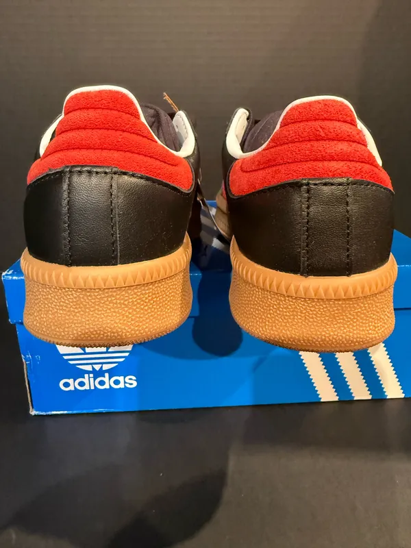 Adidas Sambae XLG size 5W/4Y - Image 4