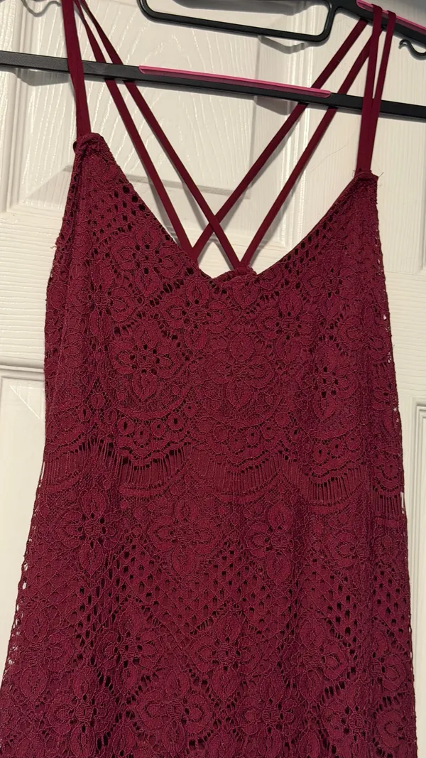 Women's Burgundy Lace Strappy Dress miami small - Image 2