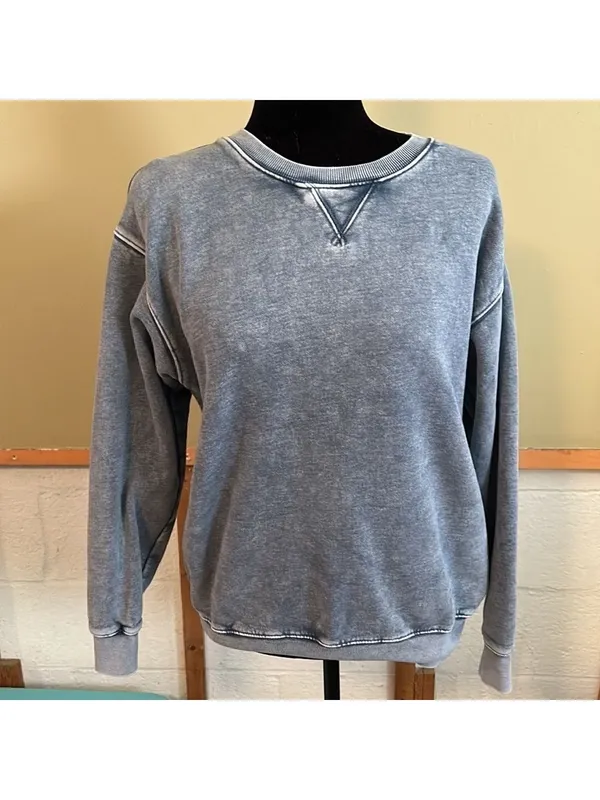 Aritzia TNA The Oversized Crew - Image 9