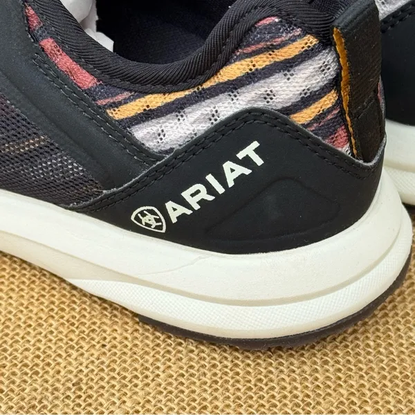 Ariat Women's Fuse Serape Training Sneakers Size 6.5 - Image 7