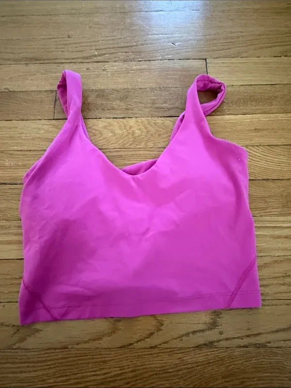 lululemon athletica Hot Pink Sports Bra size 6 EUC - Image 4