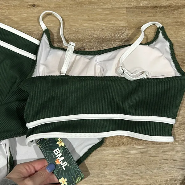 NWT ribbed women’s high waisted medium blooming jelly bikini with padded top - Image 3