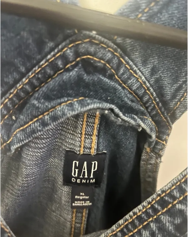 Xl Gap overalls - Image 2