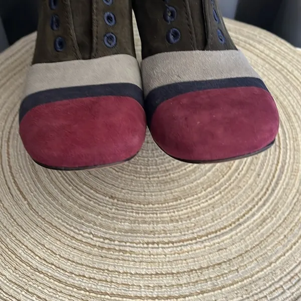 Tory Burch‎ Suede leather colorblock pattern pumps heels sz 6 - Image 8