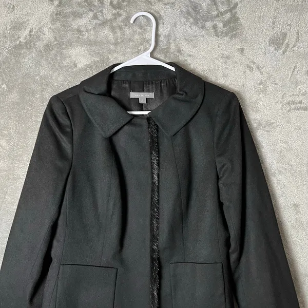 Ann Taylor Black Wool Cashmere Fur Trim Blazer Quiet Luxury‎ Classic Chic Size 8 - Image 2