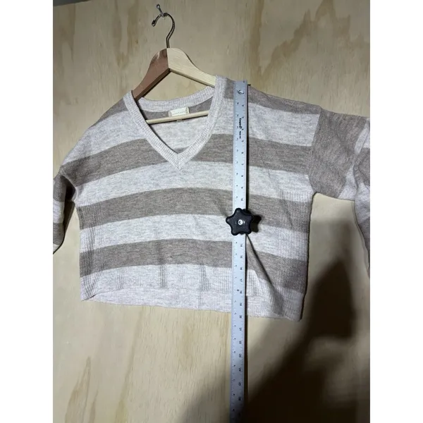 Altar'd State Striped Cropped Sweater Women's Small V Neck Soft Knit Pullover - Image 5