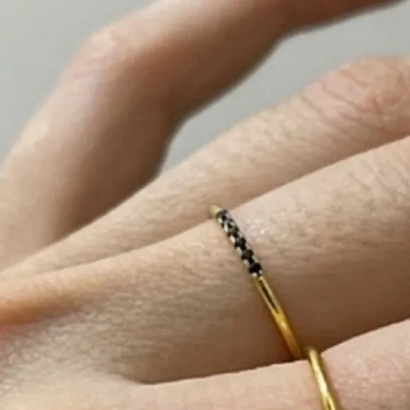 Boutique Dainty Black‎ Onyx Yellow Gold Ring | Gold S925 - Image 6