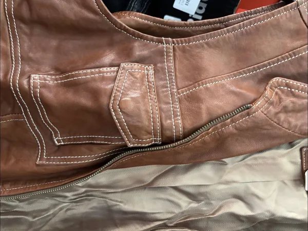 Coldwater Creek Ladies Brown Leather Utility Vest Medium - Image 3