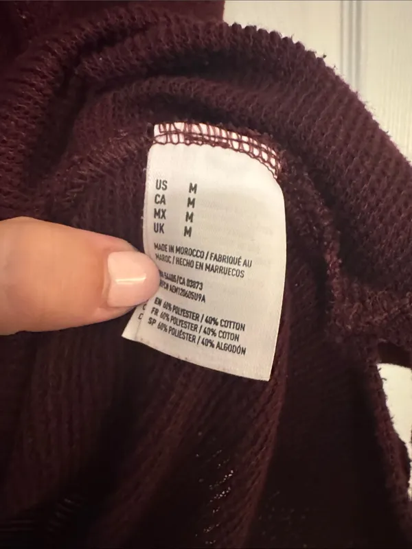 American Eagle Outfitters Burgundy Cardigan with Pockets and Button Closure - Image 6