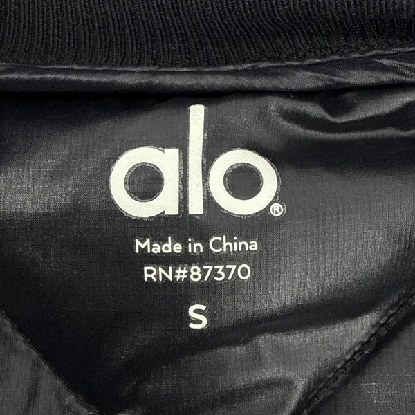 Alo Yoga Idol Bomber Workout Jacket‎ Black Down Filled Puffer Small EUC - Image 8