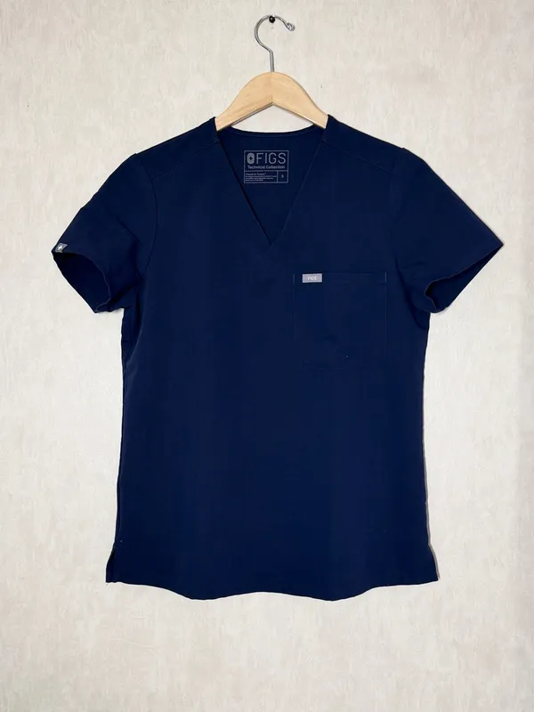 Figs Women’s Catarina Scrub Top V-Neck Shortsleeve in Navy S - Image 3