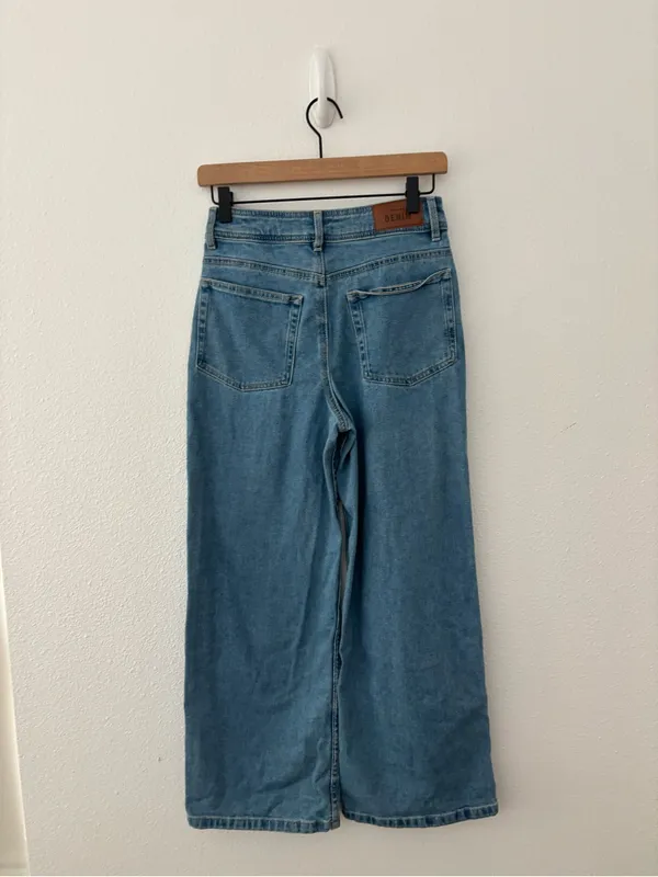 Sezane cropped denim jeans - Image 2