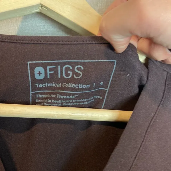 Figs brown short sleeve - Image 2