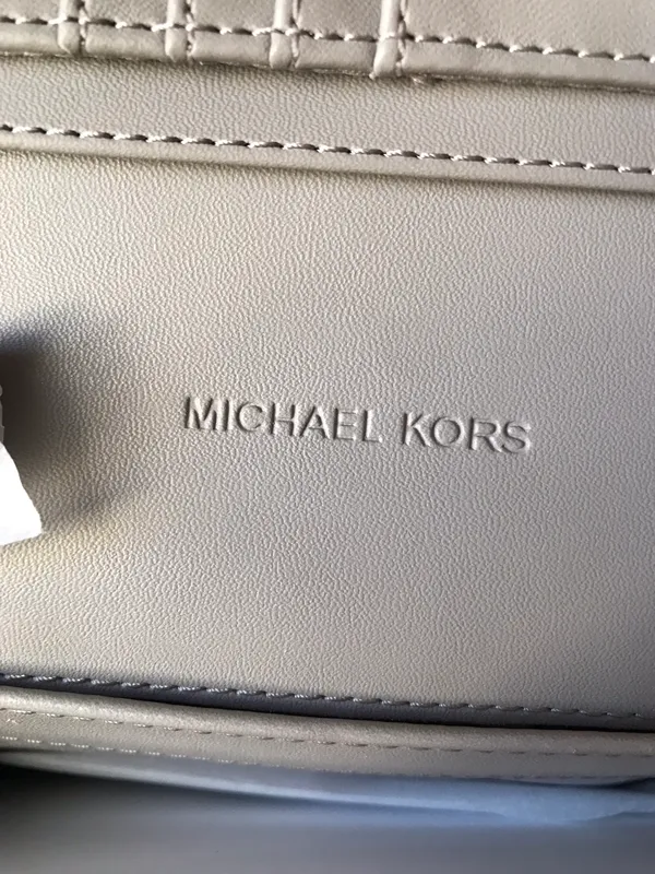 Michael Kors Purse - Image 15