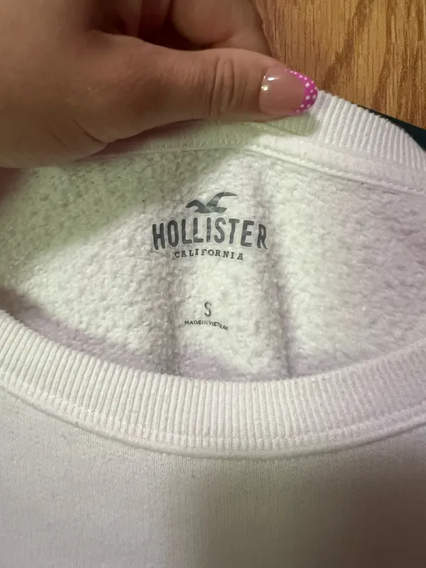 Hollister Crewneck Sweater - Image 2