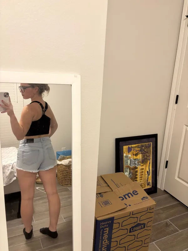 Kendall + Kylie Denim Shorts - Image 2