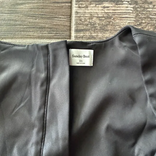 Aritzia Sunday Best Shiloh Satin Bustier Top - Image 4