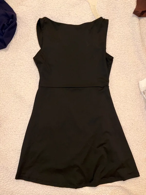 Black bodycon dress Size L - Image 3