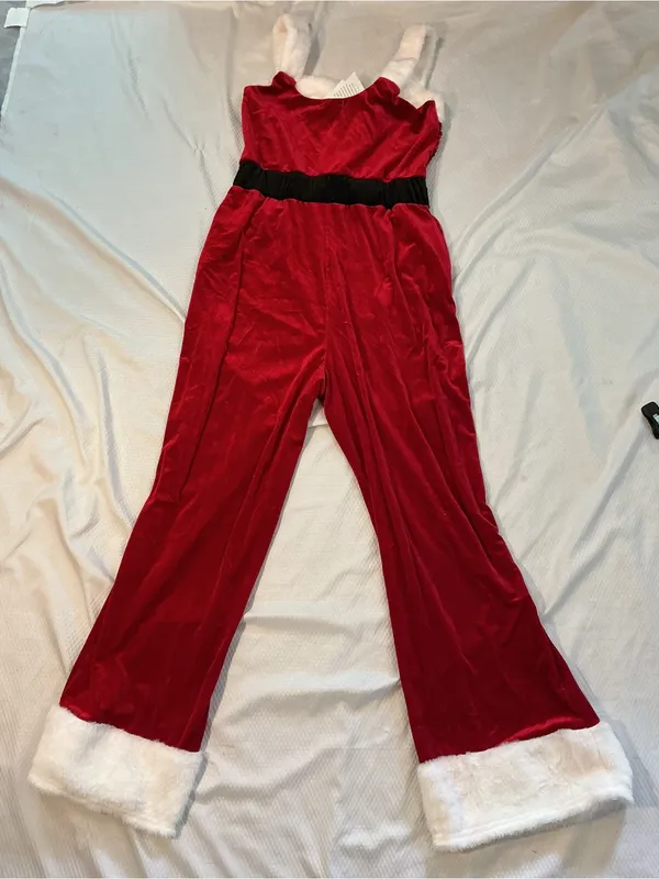 love on a hanger Red Sequin Sweetheart Bust Holiday Jumpsuit - Image 5