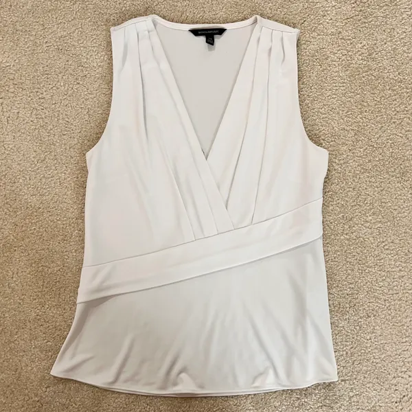 Banana Republic White V-Neck Tank - Image 3