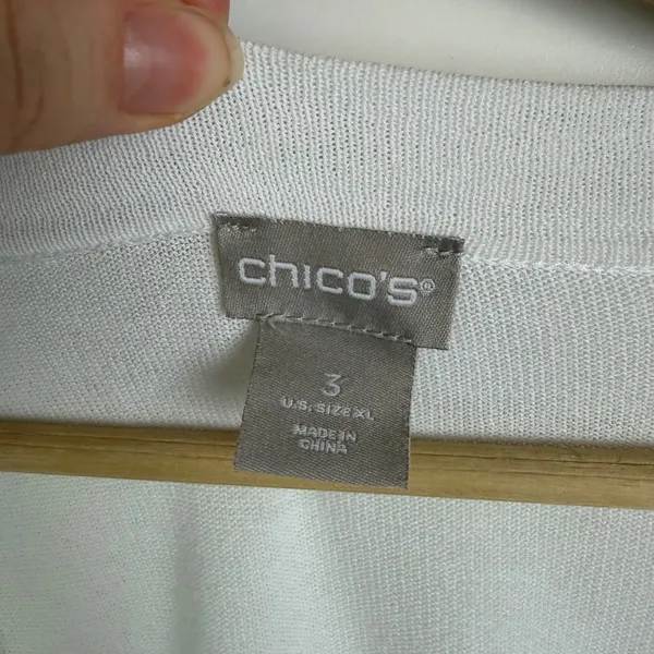 Chicos White Cardigan Sweater Size 3 US XL‎ Button Front Lightweight Minimalist - Image 6