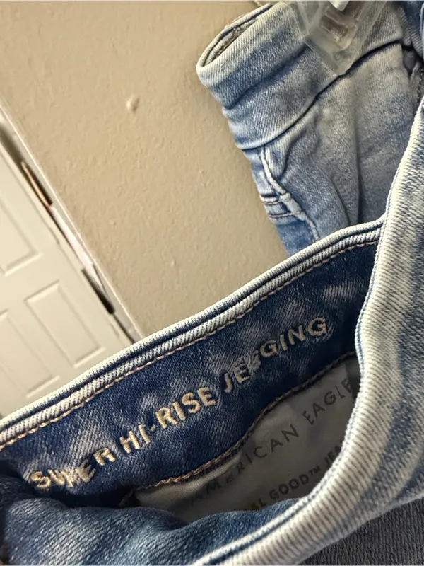 American Eagle Forever Soft Super Hi-Rise Distressed Jeggings Size 8R - Image 5