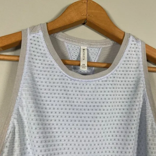 Athleta Chi Dot Mesh Workout Active Crop Tank Blue‎ size XS Sporty Athlesiure - Image 2