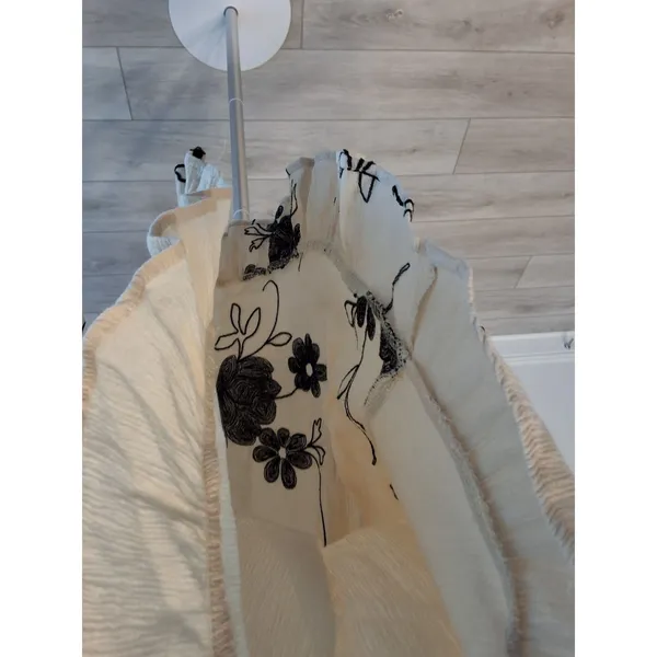 LIV LA Small Cottagecore Embroidered Floral Ruffle Peplum 3/4 Sleeve B/W Top S - Image 9