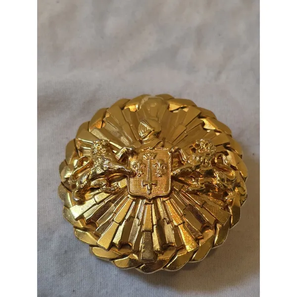 Heraldic Lion Rampant Knight Crest Metal Belt Buckle Gold Tone 80s 1.5" Wide EUC - Image 2