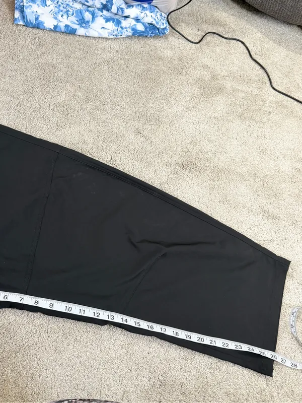 Offline by Aerie Nice Move Barrel Pants Pull On Lightweight in Black M Long - Image 15