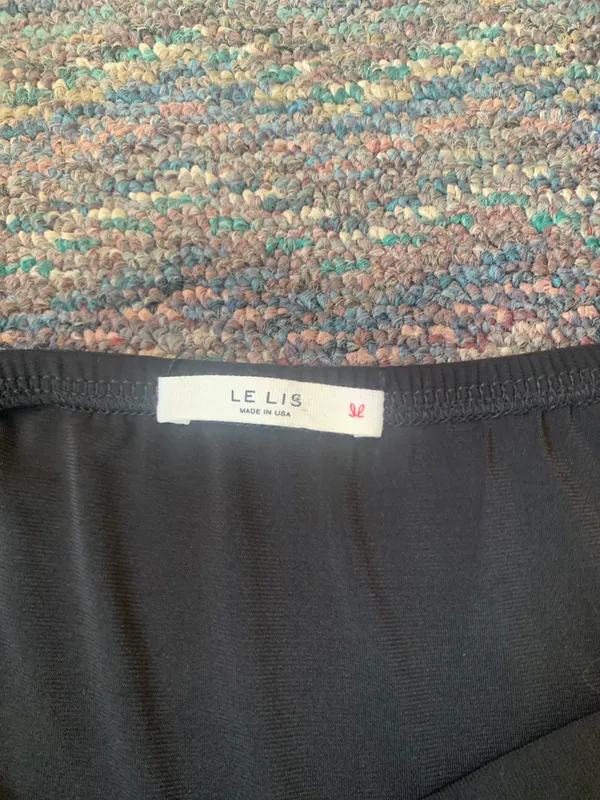 Le lis Black Maxi Wrap Dress - Image 6