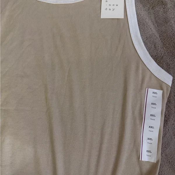 NWT BUNDLE OF 3 beige white trim Women's Cream Sleeveless Top ribbed tank top - Image 3