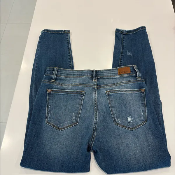 Judy Blue denim distressed relaxed fit jeans size 9/29 - Image 3