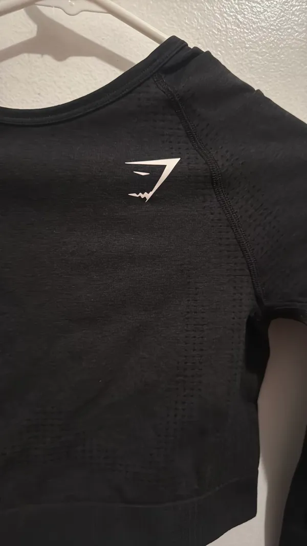 Gymshark Top Crop Long Sleeve - Image 6