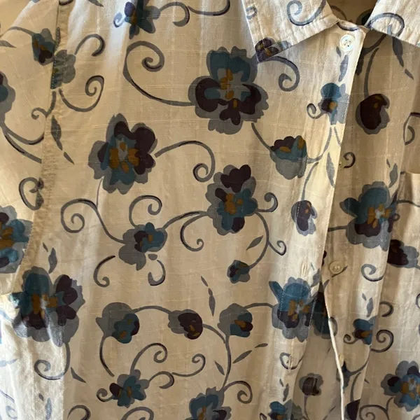 FINAL MARKDOWN HGNY Jeans Floral Linen Blend Top large - Image 7