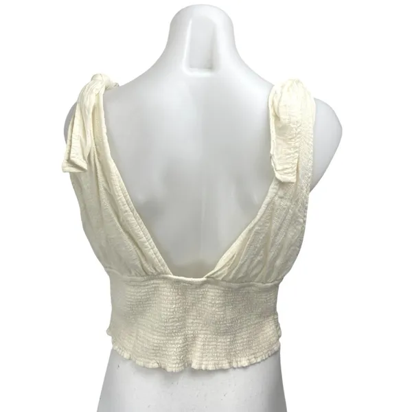Free People Cream White Sleeveless V-neck Tie Shoulder Smocked Crop Tank Top M - Image 2