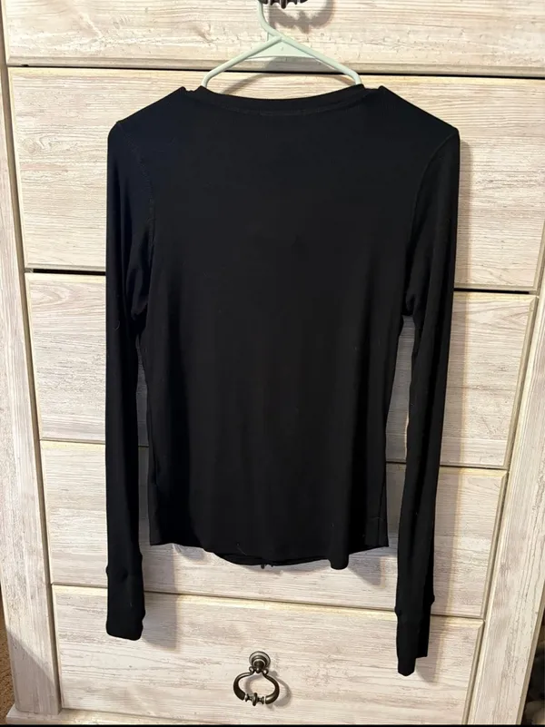 Boutique Knit Top - Image 5