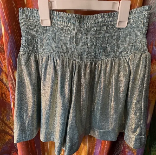 Blue Metallic Shorts With Silver Glitter Size L - Image 2