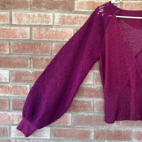 Anthropologie Lace Sleeve Women’s Medium Berry Pink Ribbed Feminine Flirty - Image 6