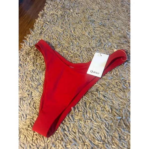 QUINCE Italian High Leg Bikini Bottom MINIMALIST Swimsuit Cherry Red Sz Large L - Image 4