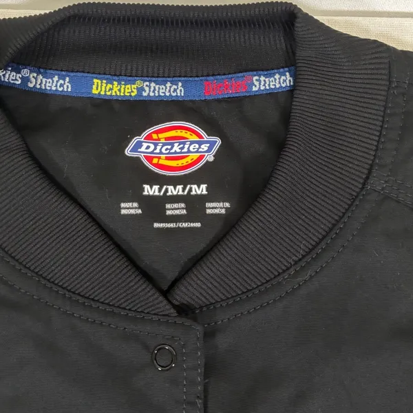 Dickies EDS Stretch Womens M Black Snap Front Scrub Jacket 85304A NWT - Image 3