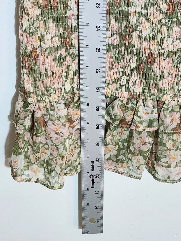 Karlie Green and Peach Floral Smocked Mini Dress Size Small - Image 8