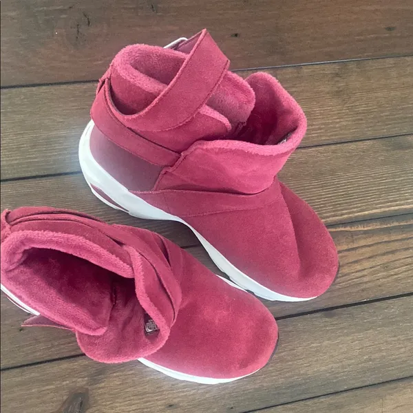 Skechers D’Lites Toasty Toes Burgundy Suede Ankle Boots Buckle Women’s 6.5 - Image 8